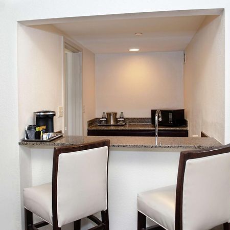 Doubletree By Hilton Lafayette Hotel Luaran gambar