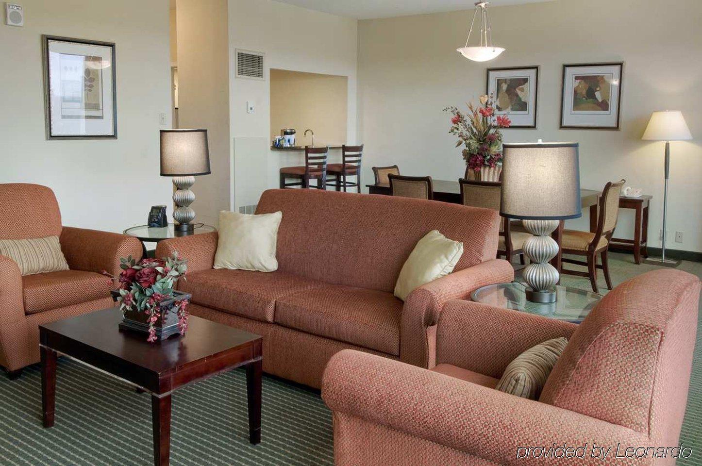Doubletree By Hilton Lafayette Hotel Bilik gambar